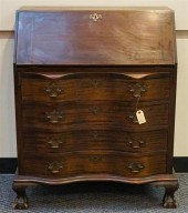 CHIPPENDALE STYLE MAHOGANY SER