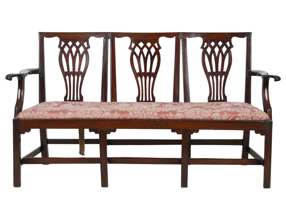 CHIPPENDALE-STYLE MAHOGANY