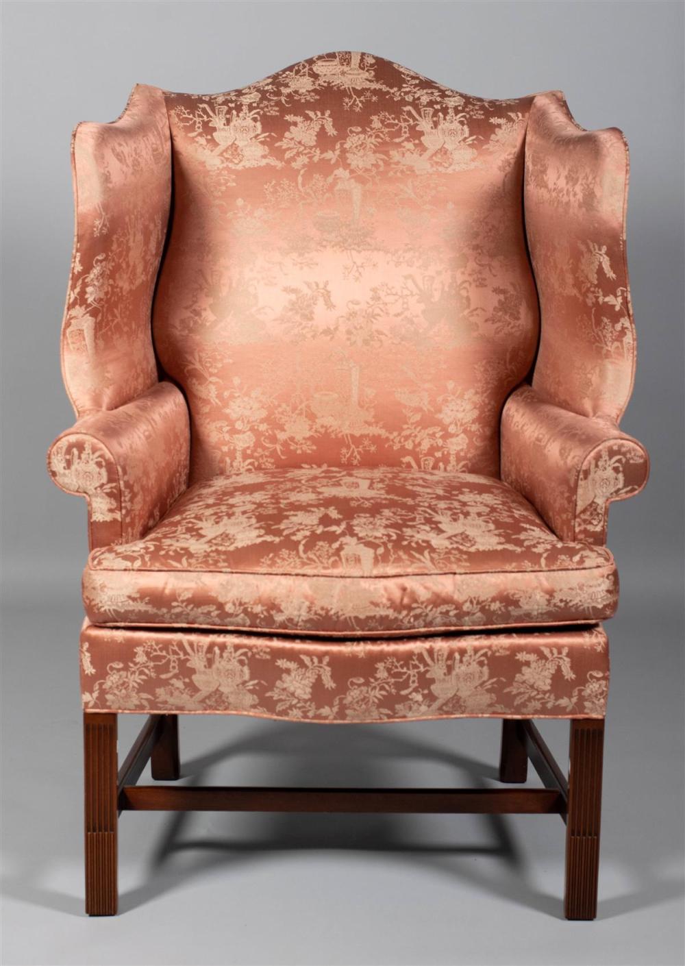 CHIPPENDALE STYLE MAHOGANY WING