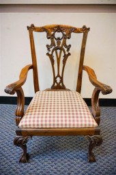 CHIPPENDALE STYLE MAHOGANY YOU