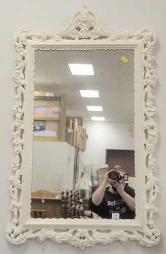 CHIPPENDALE STYLE MIRROR, HAVING