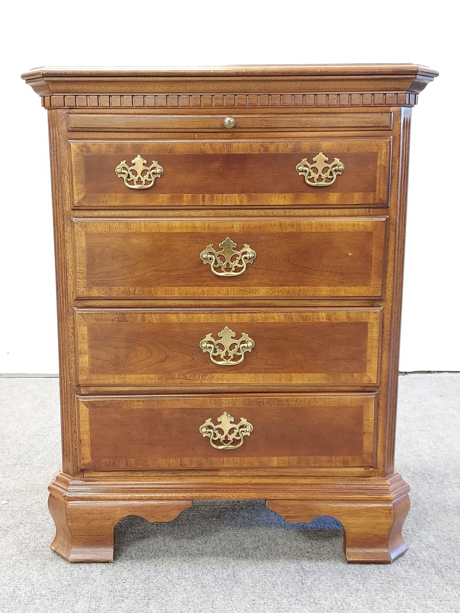 CHIPPENDALE STYLE PARQUETRY