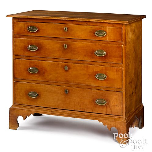 CHIPPENDALE TIGER MAPLE CHEST OF