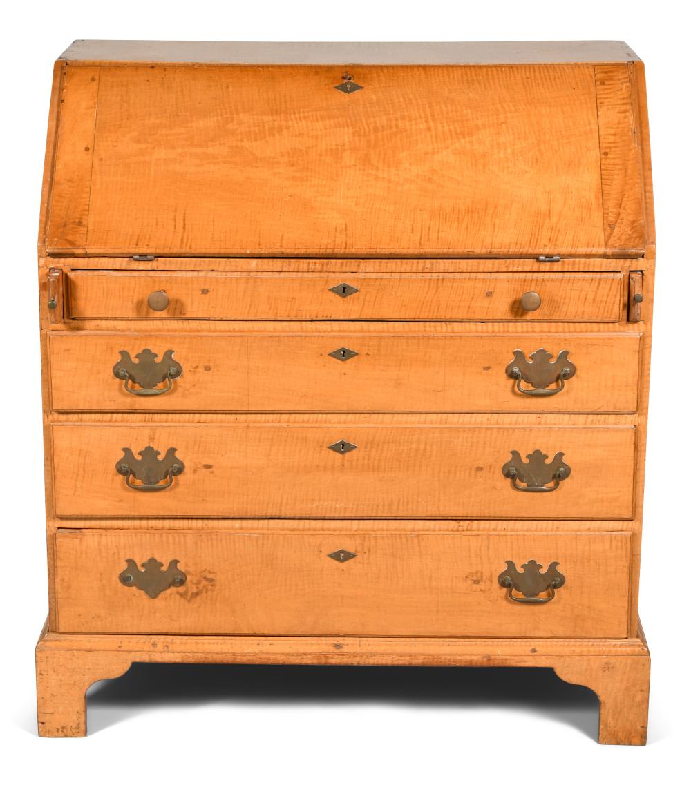 CHIPPENDALE TIGER MAPLE SLANT FRONT