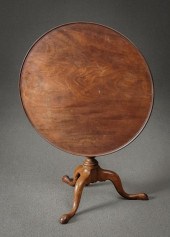 CHIPPENDALE WALNUT DISHED TILT