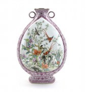 CHNESE FAMILLE ROSE VASE W/ BI