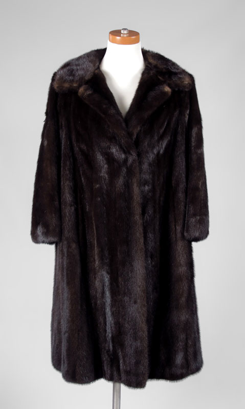 CHOCOLATE BROWN FULL LENGTH MINK