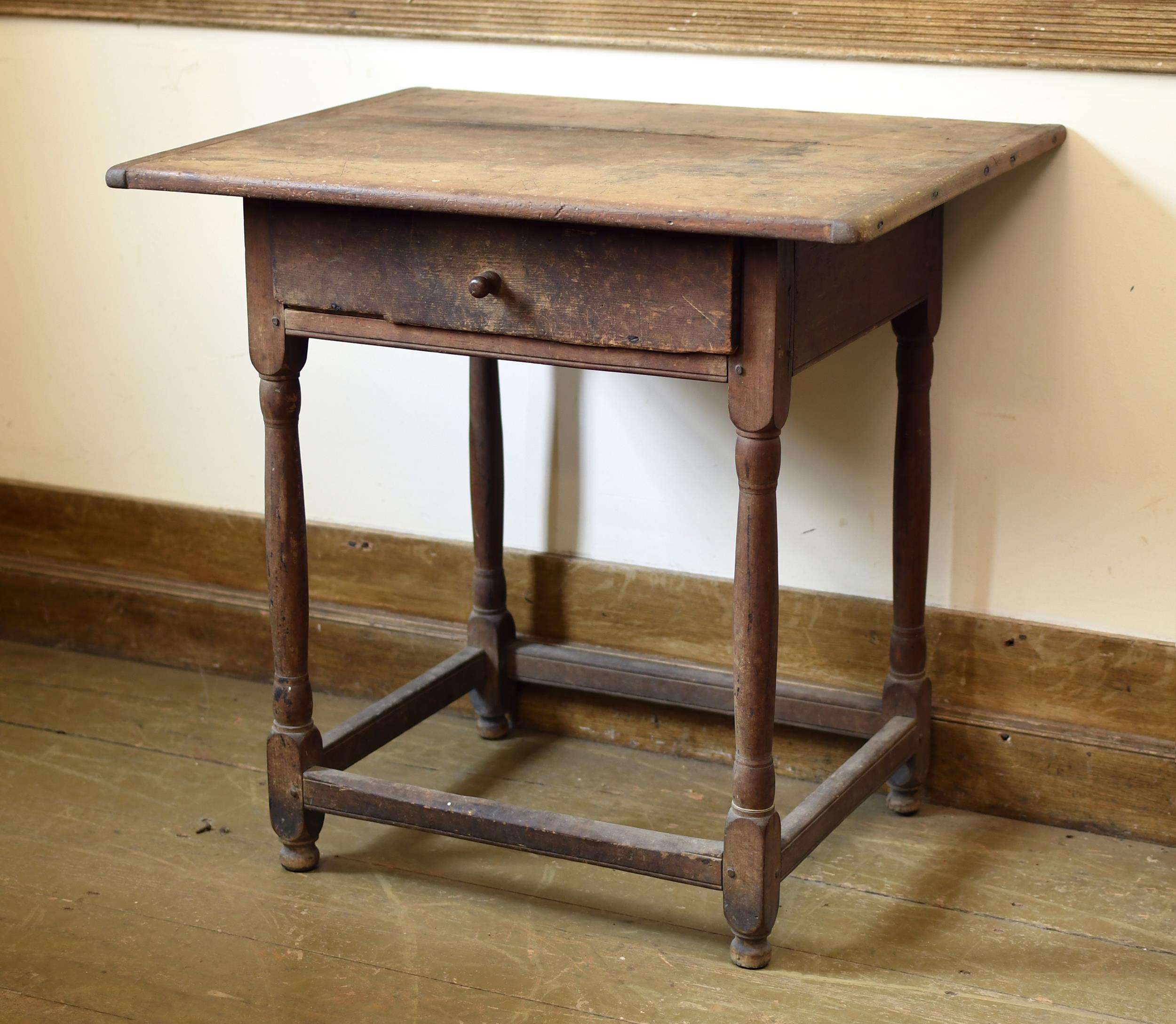 CHOICE 18TH C. SMALL SIZE TAVERN