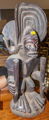 CHOKWE CARVED WOODEN FIGURE: C