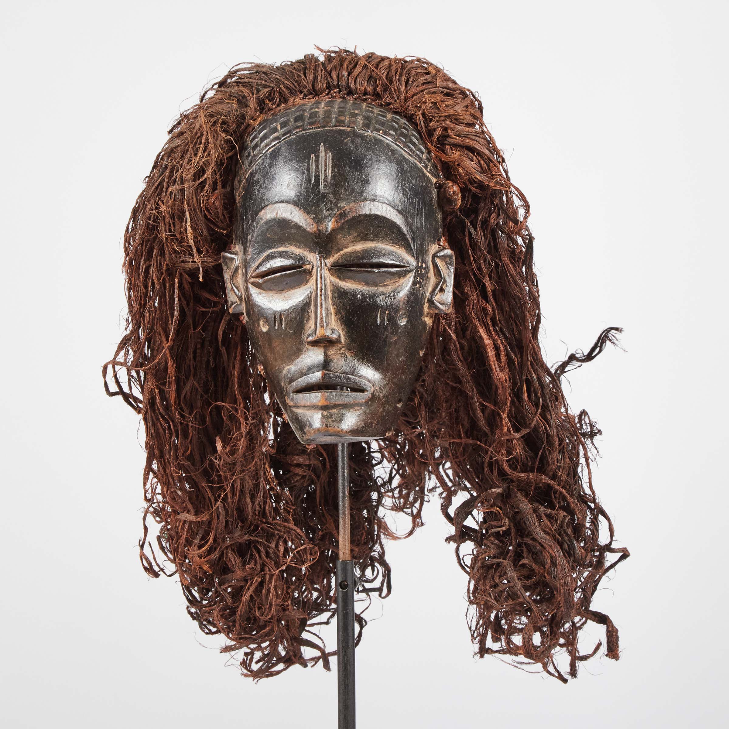 Chokwe/Lwena Mwano Pwo Mask,