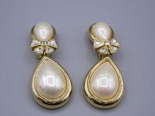 CHRISTIAN DIOR Gold Tone w/ Pe