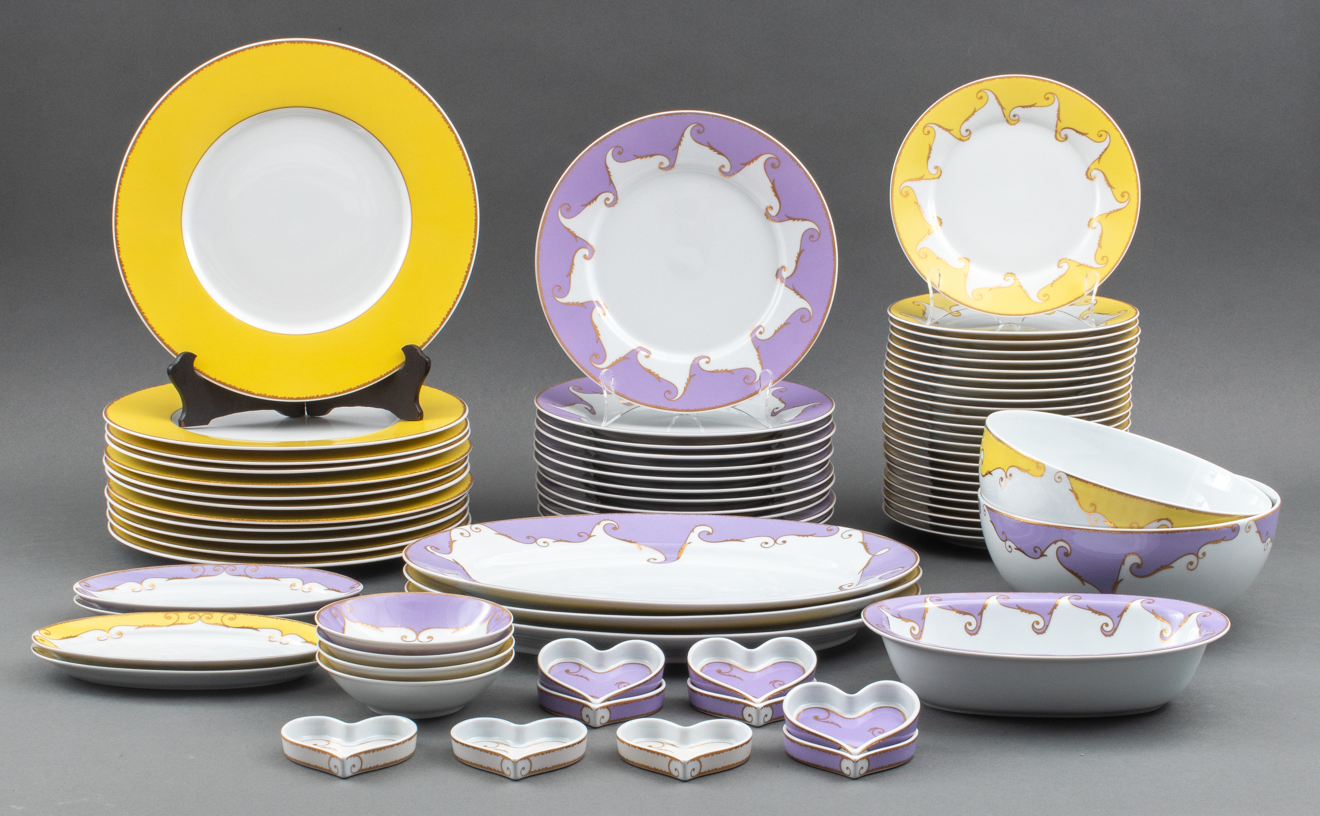 CHRISTIAN LACROIX PORCELAIN PART