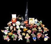 CHRISTMAS: OVER 40 ORNAMENTS A