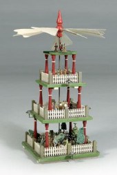 Christmas precepio , turned an
