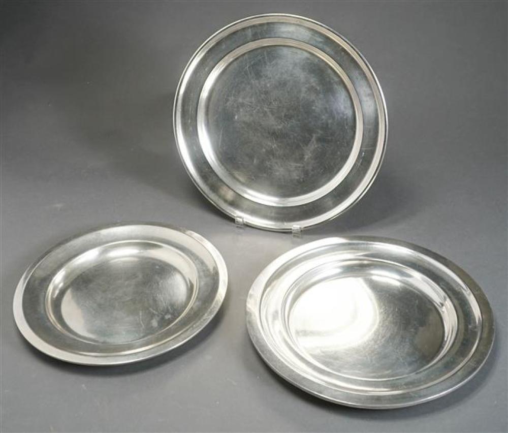 CHRISTOFLE ROUND TRAY, MAPPIN &