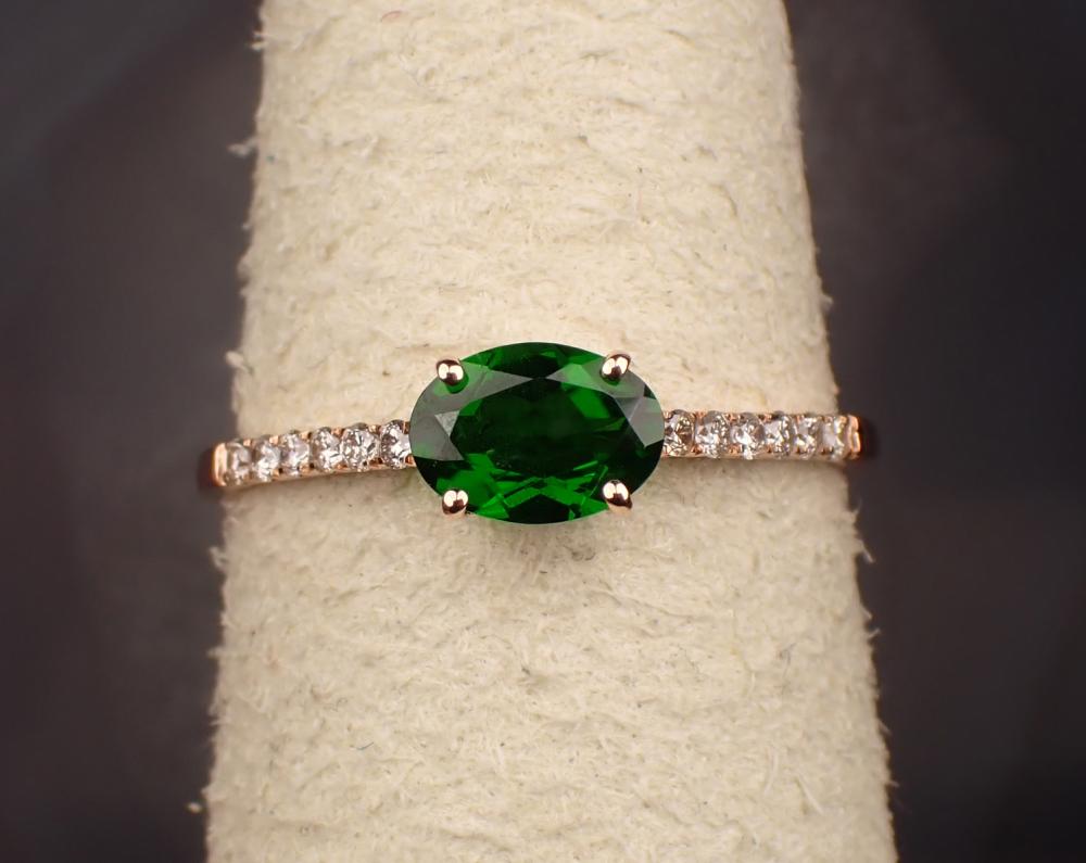 CHROME DIOPSIDE, DIAMOND AND GOLD
