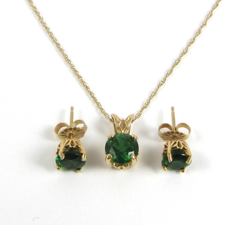 CHROME TOURMALINE PENDANT