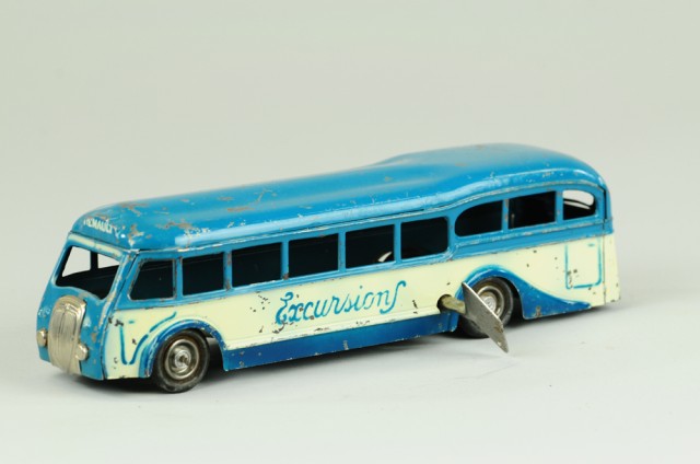 CIJ RENAULT EXCURSIONS BUS