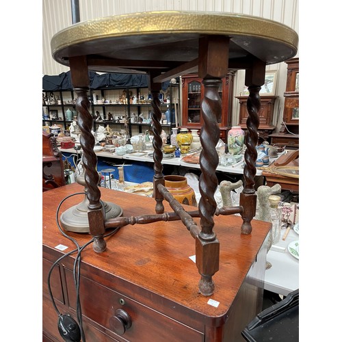 Circular brass table, vintage
