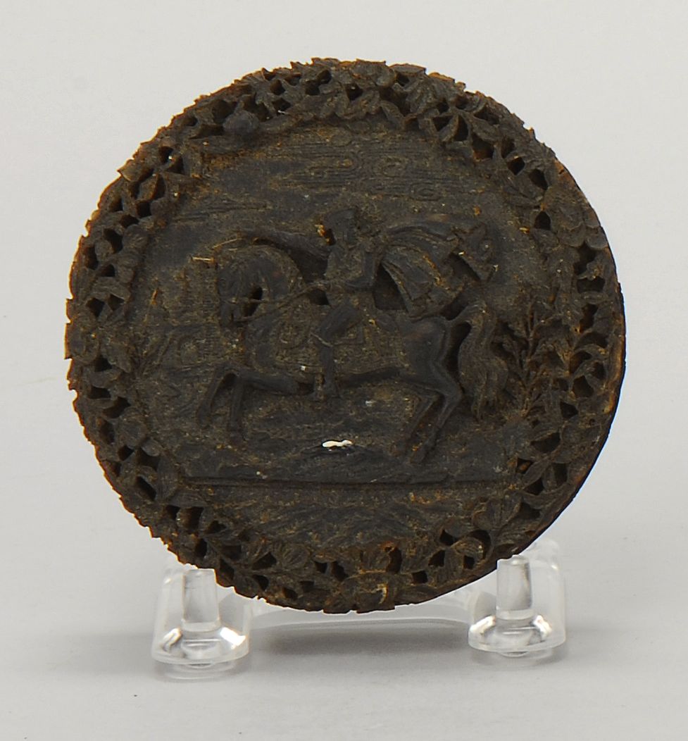 CIRCULAR CHINESE EXPORT CARVED
