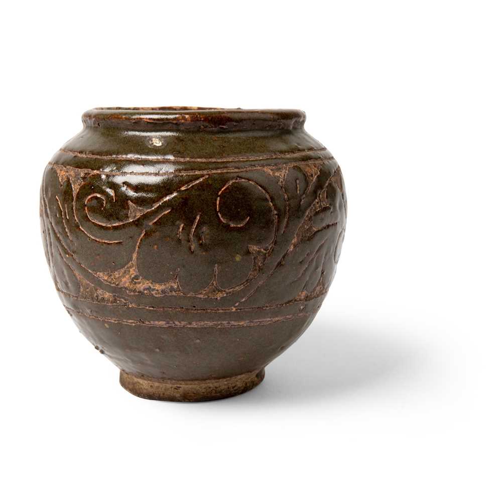 CIZHOU TEADUST-GLAZED SGRAFFIATO