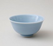 CLAIRE-DE-LUNE GLAZED PORCELAI