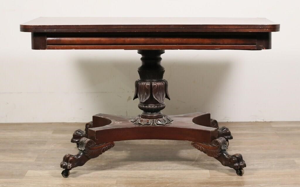 CLASSICAL BREAKFAST TABLE