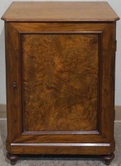 CLASSICAL CIRCASSIAN WALNUT SI