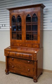 CLASSICAL GOTHIC REVIVAL MAHOG
