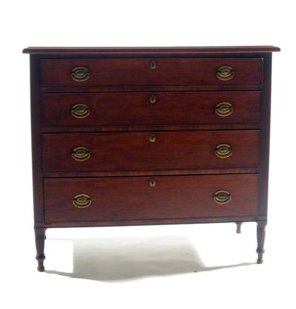 Classical mahogany chest of drawers
