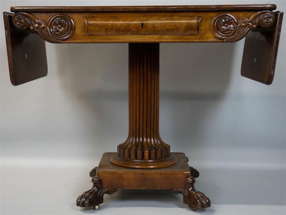 CLASSICAL MAHOGANY DROP LEAF