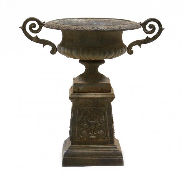 CLASSICAL STYLE CAST IRON DOUBLE