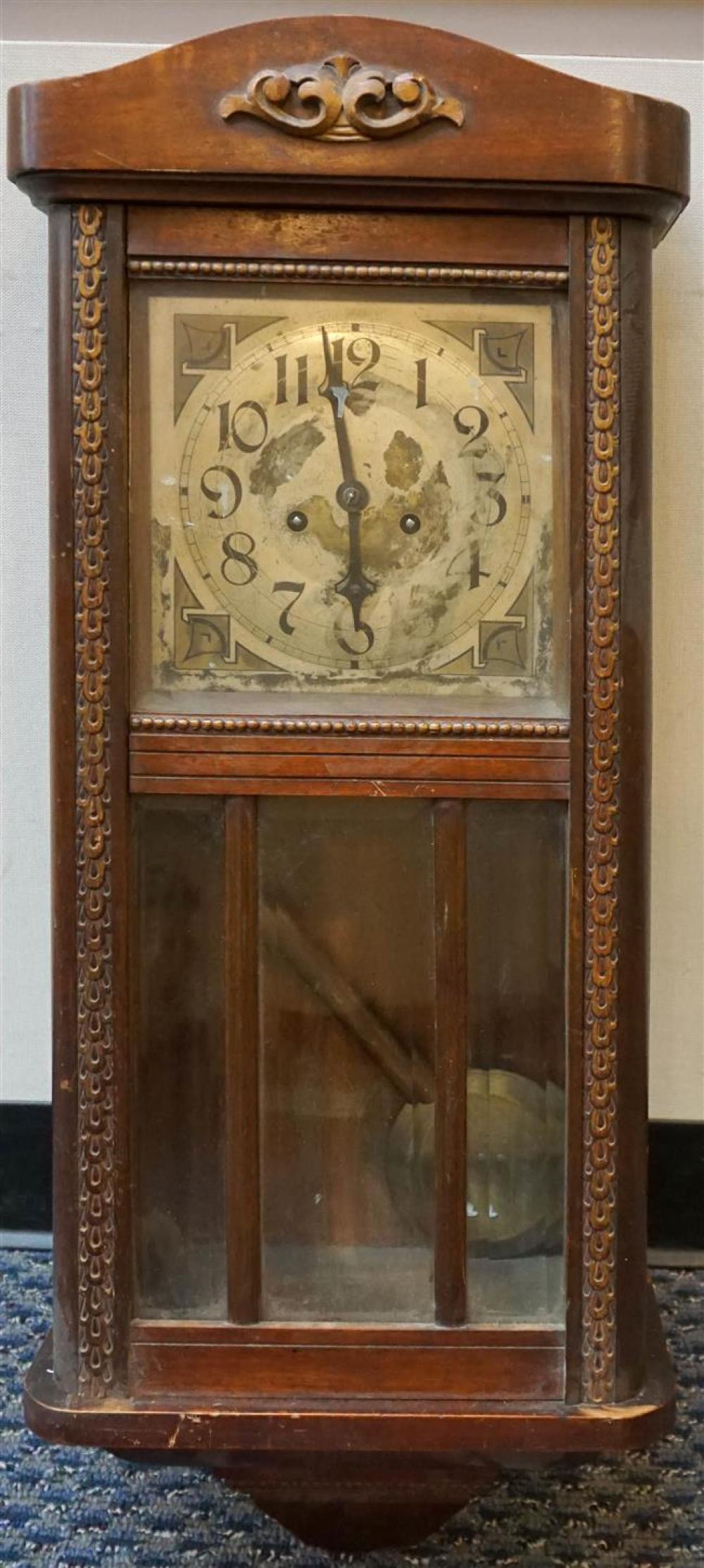 CLASSICAL STYLE MAHOGANY WALL