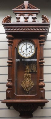 CLASSICAL STYLE MAHOGANY WALL
