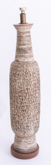 CLAUDE CONOVER STYLE CERAMIC L