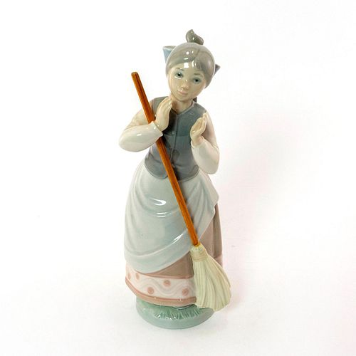 CLEAN SWEEP 1005025 - LLADRO