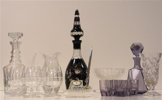 Clear cut glass  eighteen pieces 