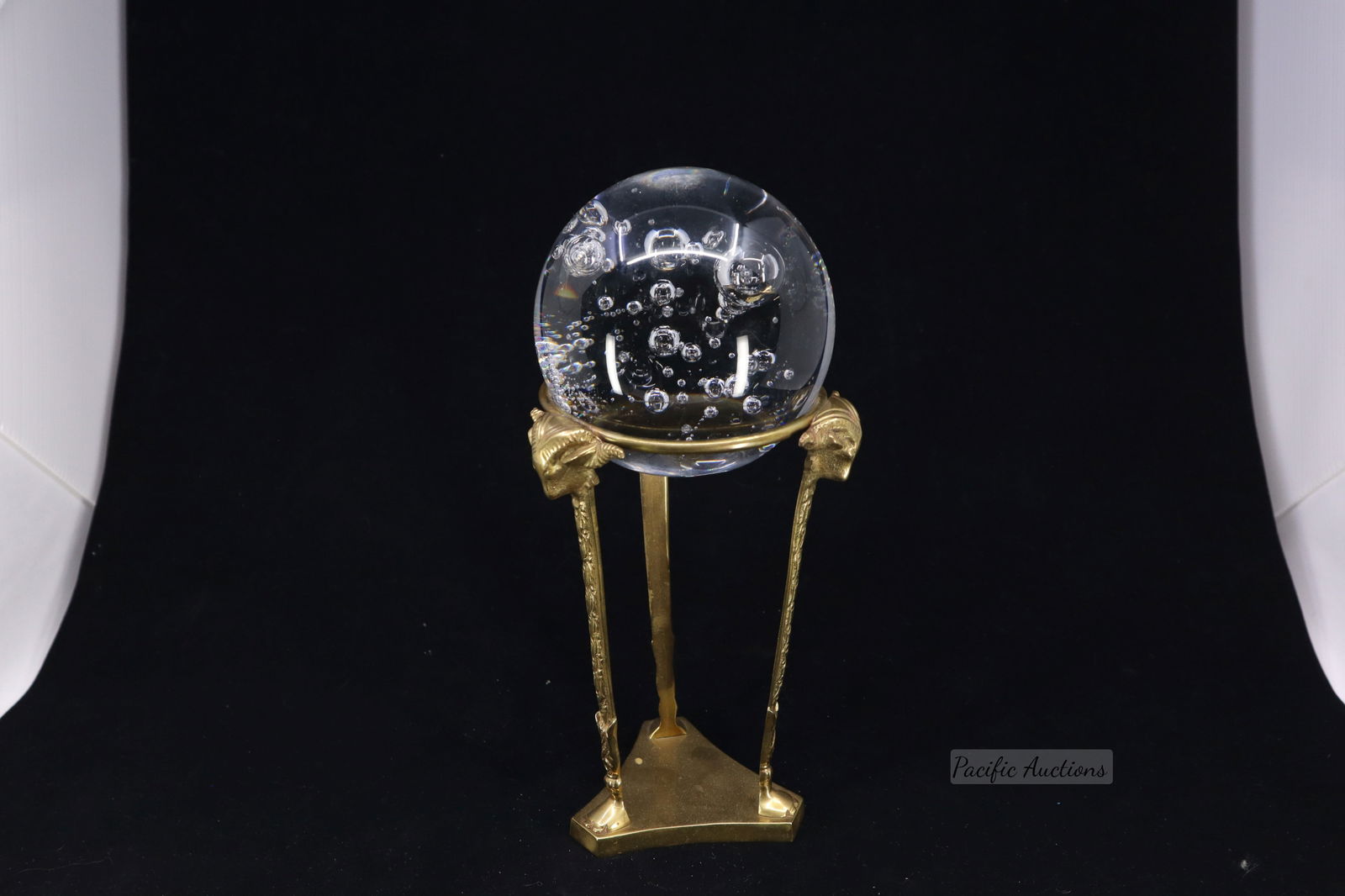 CLEAR GLASS PAPERWEIGHT WITH