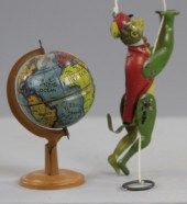 CLIMBING MONKEY AND GLOBE PENN
