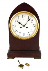 CLOCK: TIME AND STRIKE MANTEL