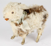 CLOCKWORK FUR COVERED HOPPING