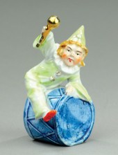 CLOWN ON DRUM STILL BANK Porce