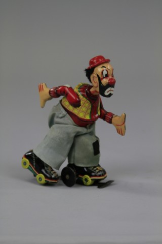 CLOWN ON ROLLER SKATES T.P.S. Japan