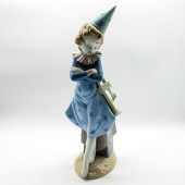 CLOWN WITH TRUMPET 1005060 - L