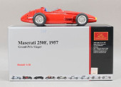 CMC 1957 MASERATI 250F 1/18 -