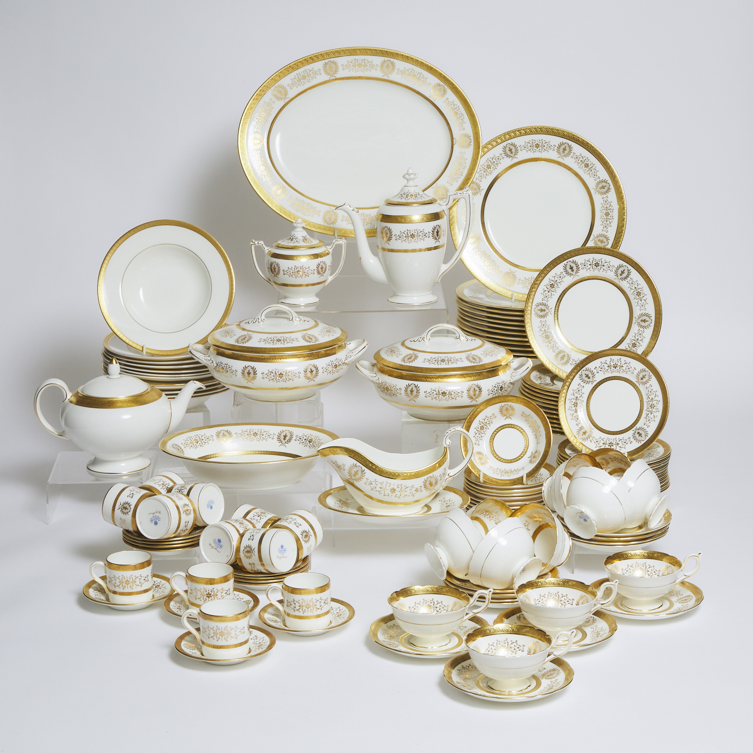 Coalport 'Lady Anne' Pattern Dinner