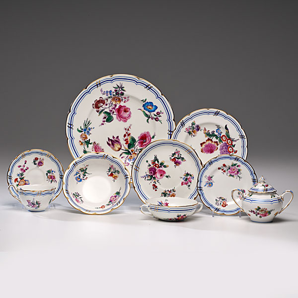 Coalport Porcelain Leighton Spray