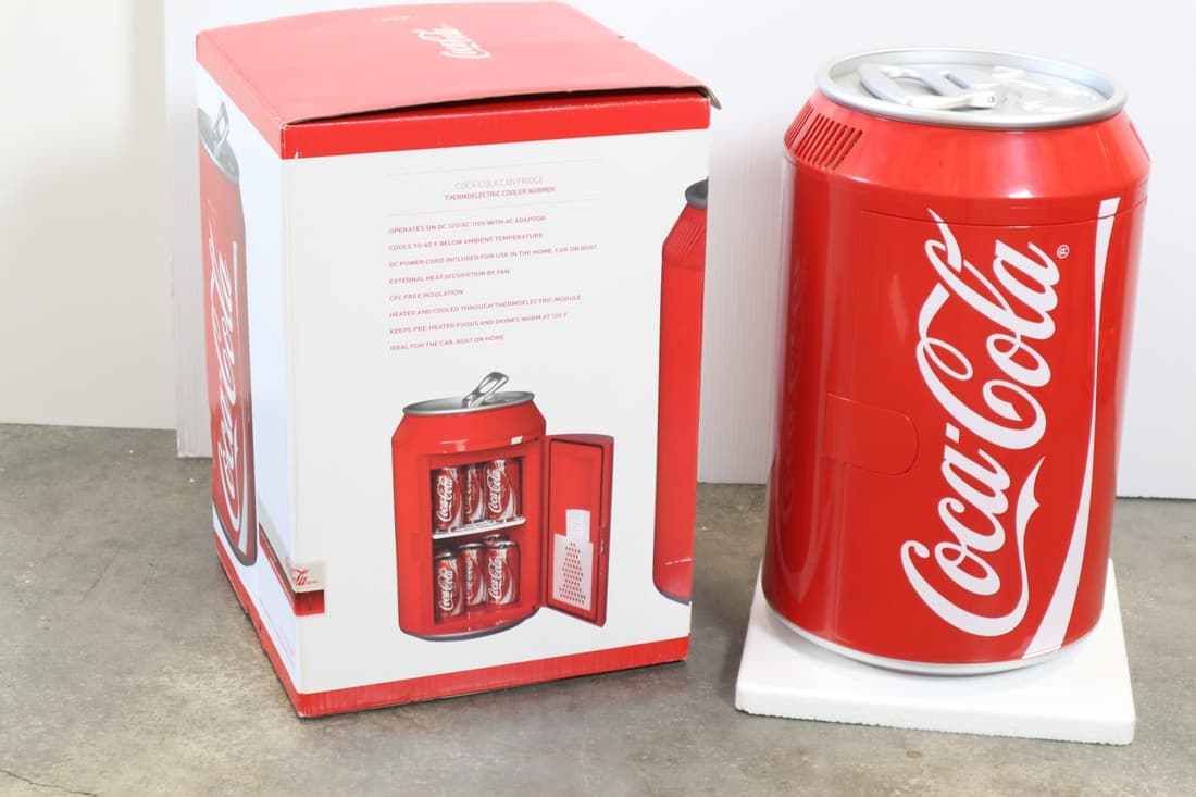 COCA COLA MINI FRIDGE WITH BOX.COCA