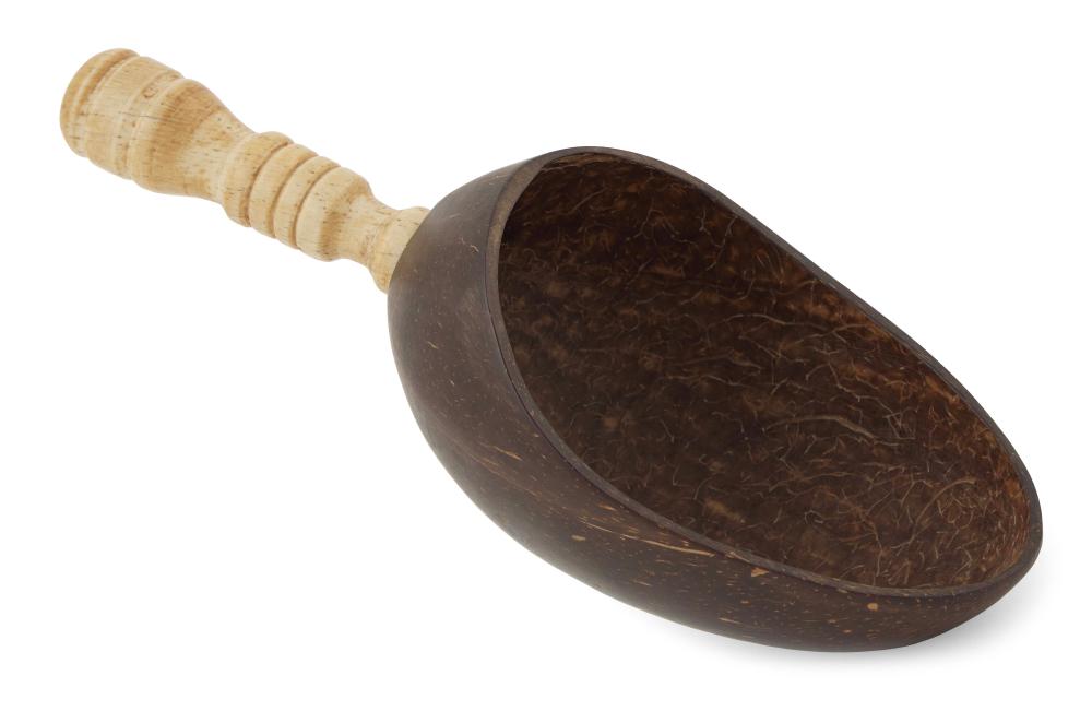 COCONUT SHELL SCOOP WITH