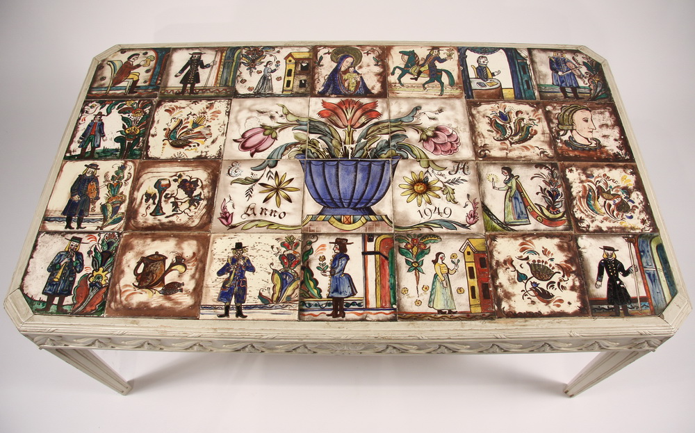 COFFEE TABLE - Mediterranean